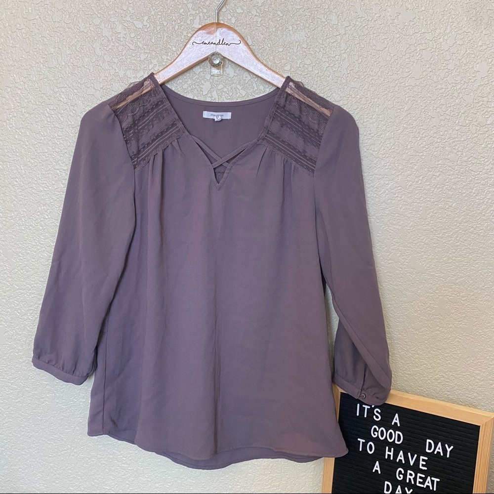 Maurice’s dusty purple 3/4 sleeve‎ blouse small